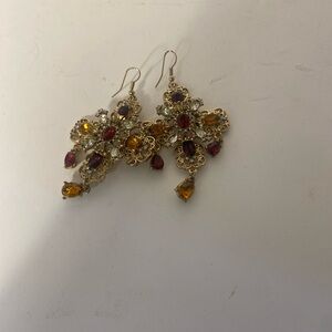 ELEGANT MULTICOLOR RHINESTONE DROP EARRINGS.